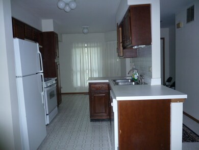 1812 77th St, Naperville, IL 60565 - photo 5