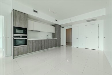 Biscayne Beach Residences unit 2006, Miami, FL 33137 - photo 4