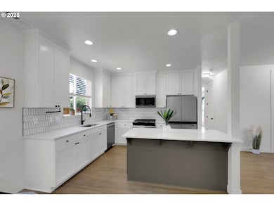 1723 Dotie Dr, Springfield, OR 97477 - photo 6