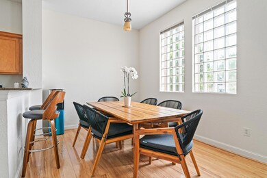 690 Pacific Grove Dr unit 6, West Palm Beach, FL 33401 - photo 7