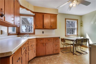 3037 Mars Ave, Eau Claire, WI 54703 - photo 4