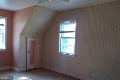 2102 Woodbourne Ave, Baltimore, MD 21214 - photo 5