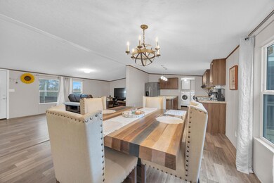 354 Oak Arbor Trail, Del Valle, TX 78617 - photo 4