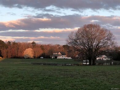 11500 Bevils Bridge Rd, Amelia Court House, VA 23002 - photo 2