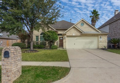15926 Maplewick Dr, Tomball, TX 77377 - photo 2