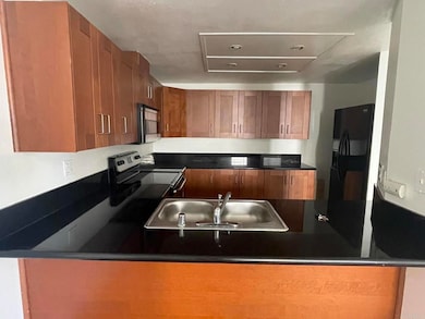 740 Eastshore Terrace unit 89, Chula Vista, CA 91913 - photo 6