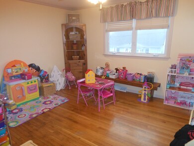 15 Walker Rd, Peabody, MA 01960 - photo 5