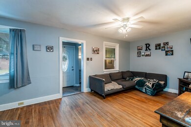 240 W Columbia Rd, Enola, PA 17025 - photo 5