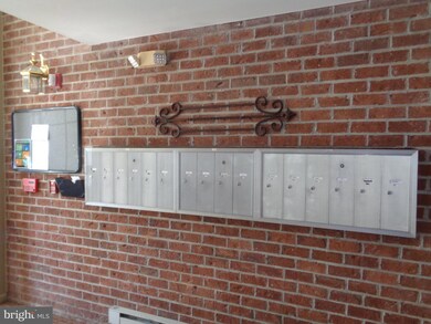 508 Limerick Cir unit 101, Lutherville Timonium, MD 21093 - photo 3