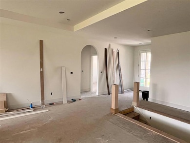 18048 Tanglewood Dr, Clive, IA 50325 - photo 3