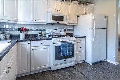 735 Willett Ave unit 206, Riverside, RI 02915 - photo 6