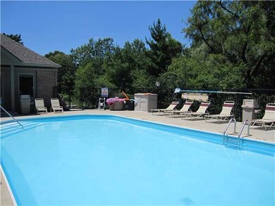 965 Willow Bluff Dr, Columbus, OH 43235 - photo 4