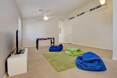 LivingRm_0156