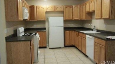 13270 El Rio Rd, Victorville, CA 92392 - photo 2