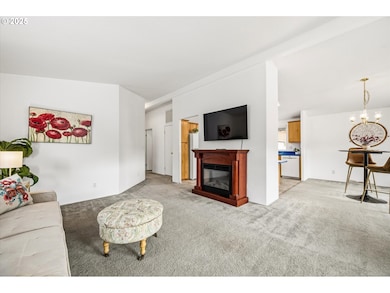 4055 Royal Ave unit 90, Eugene, OR 97402 - photo 5