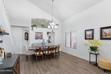 FORMAL LIVING/DINING