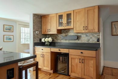 52 E Main St, Georgetown, MA 01833 - photo 7