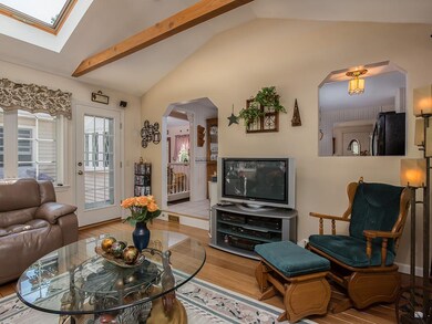 3 Butternut Ln, MerriMacK, NH 03054 - photo 5