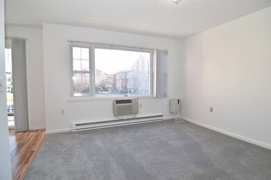 29 Bullocks Point Ave unit 7B, Riverside, RI 02915 - photo 5