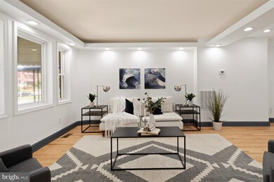 819 Wildwood Pkwy, Baltimore, MD 21229 - photo 3