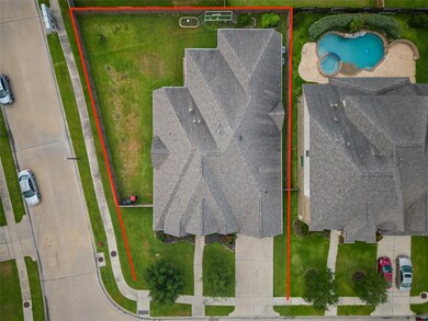 This home sits on a large lot with ample yard space in front and the back, lush landscaping and a well-maintained yard. Plenty of space to accommodate guest parking and situated on a quiet cul-de-sac street in the Tamarron community.