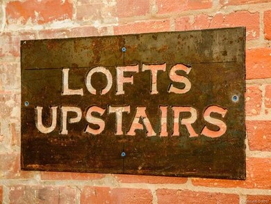 75 Thompson St unit H, Asheville, NC 28803 - photo 4