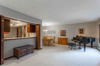 8430 Pennsylvania Rd unit 214, Bloomington, MN 55438 - photo 2