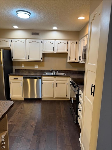 698 Trailcrest Ct unit 5, Saint Louis, MO 63122 - photo 4