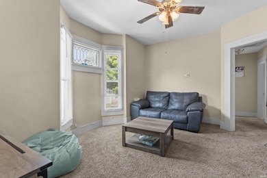 136 1/2 W 7th St, Peru, IN 46970 - photo 7