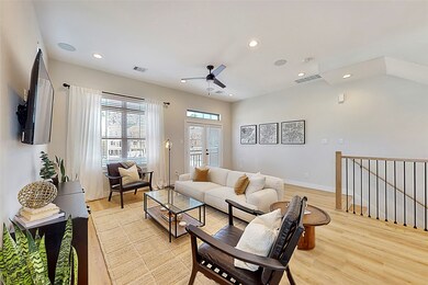 3709 Creekmont Dr, Houston, TX 77091 - photo 7