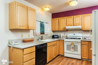 1711 Burlington Street-large-027-Kitchen