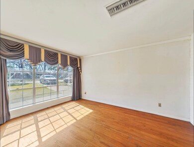 3611 Toliver St, Houston, TX 77093 - photo 5