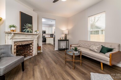 746 Opal St, Statesville, NC 28677 - photo 3