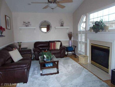 7408 Brandenburg Cir, Sykesville, MD 21784 - photo 6