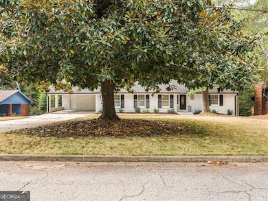 4515 Greensprings Rd, Atlanta, GA 30337 - photo 3