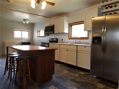 N5089 Edming Rd, Glen Flora, WI 54526 - photo 5