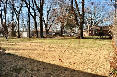 4808 Melrose Ln, Shawnee, KS 66203 - photo 4