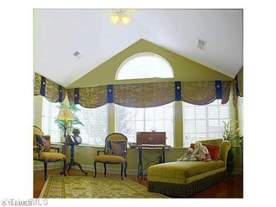 29 Pitlockry Place, Greensboro, NC 27407 - photo 4