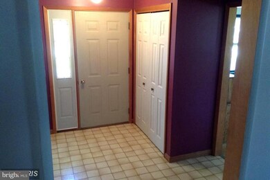 1275 Candice Ln, Chambersburg, PA 17201 - photo 6