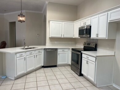 5008 Big Spring Dr, Pearland, TX 77584 - photo 6