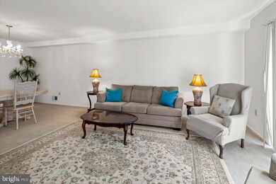 33 Barclay Ct, Lawrence Township, NJ 08648 - photo 4