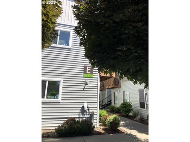 217 NE 146th Ave unit 28, Portland, OR 97230 - photo 4