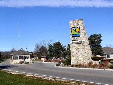 1972 Sunline Dr, Lake Summerset, IL 61019 - photo 3