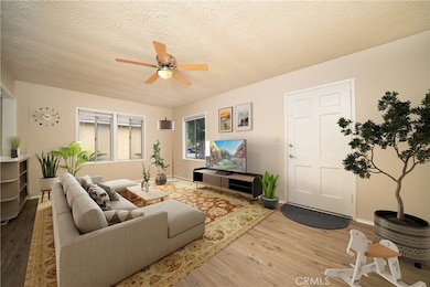 6023 Whitewood Ave, Lakewood, CA 90712 - photo 4