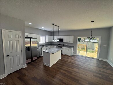 103 Day St, Suffolk, VA 23434 - photo 6