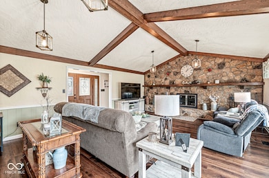 807 Oak Ct, Greenfield, IN 46140 - photo 6