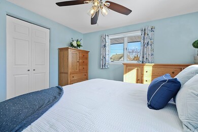 59 Montcalm Rd, Warwick, RI 02889 - photo 5