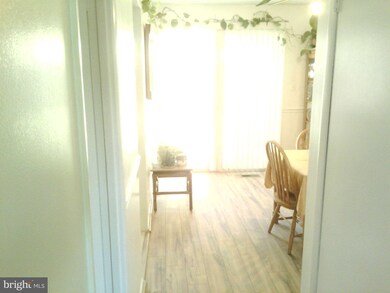 646 Burlington Ct, Edgewood, MD 21040 - photo 6