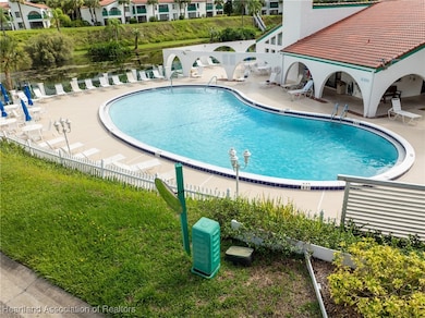 4985 Casablanca Cir N unit J5, Sebring, FL 33870 - photo 2