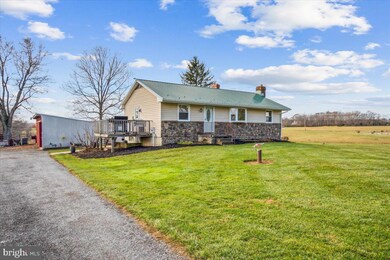 675 Cornett Rd, Sykesville, MD 21784 - photo 2